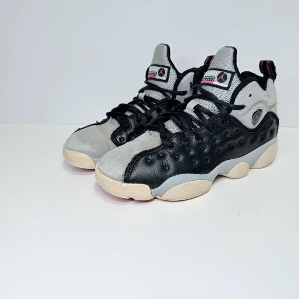 Air Jordan Jumpman Team 2 GG size 4.5Y